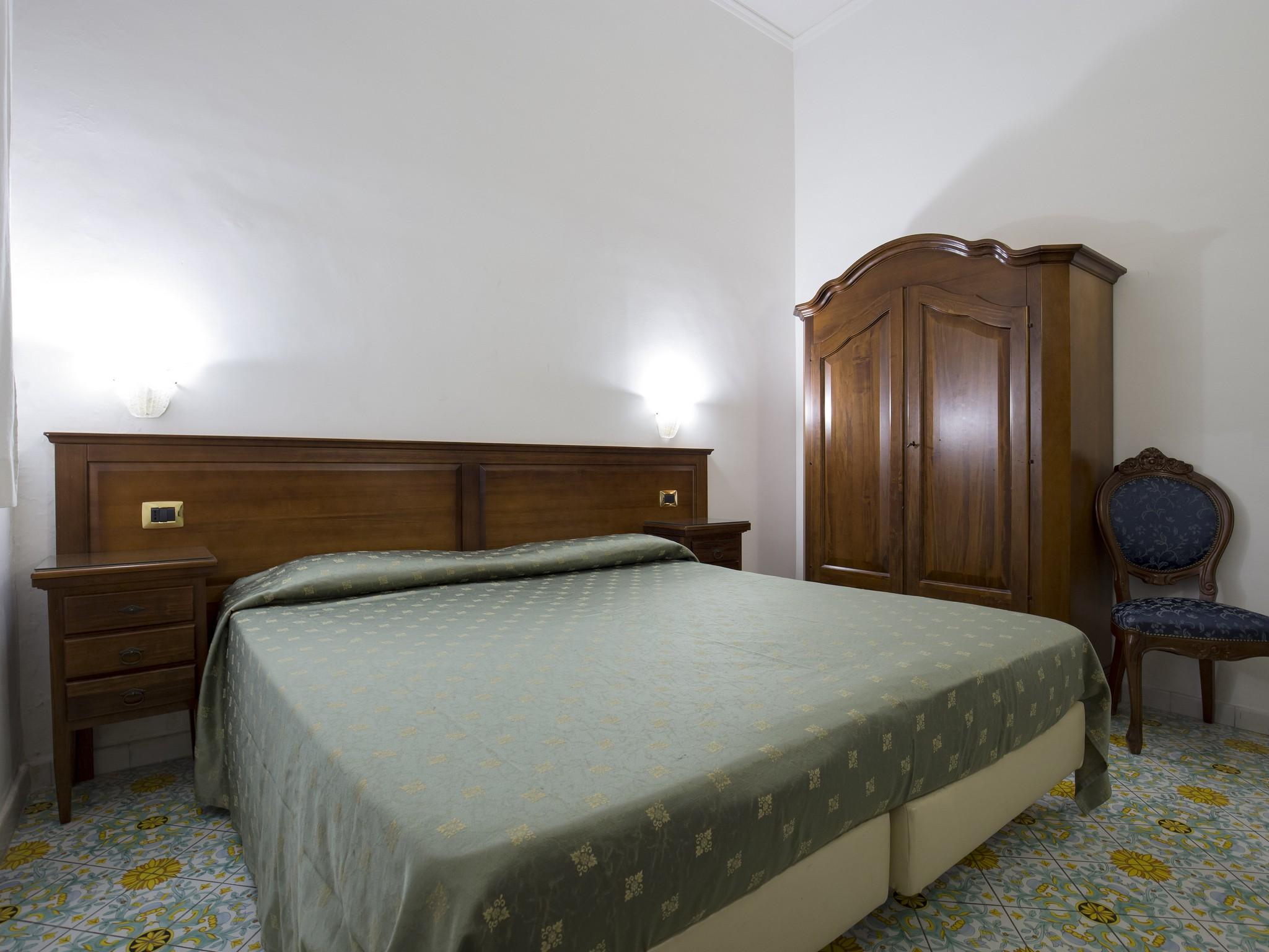 La Panoramica Hotel Castellammare di Stabia Exterior photo