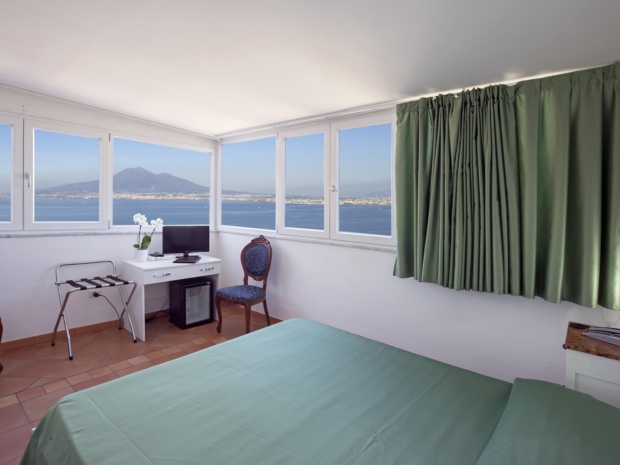 La Panoramica Hotel Castellammare di Stabia Exterior photo