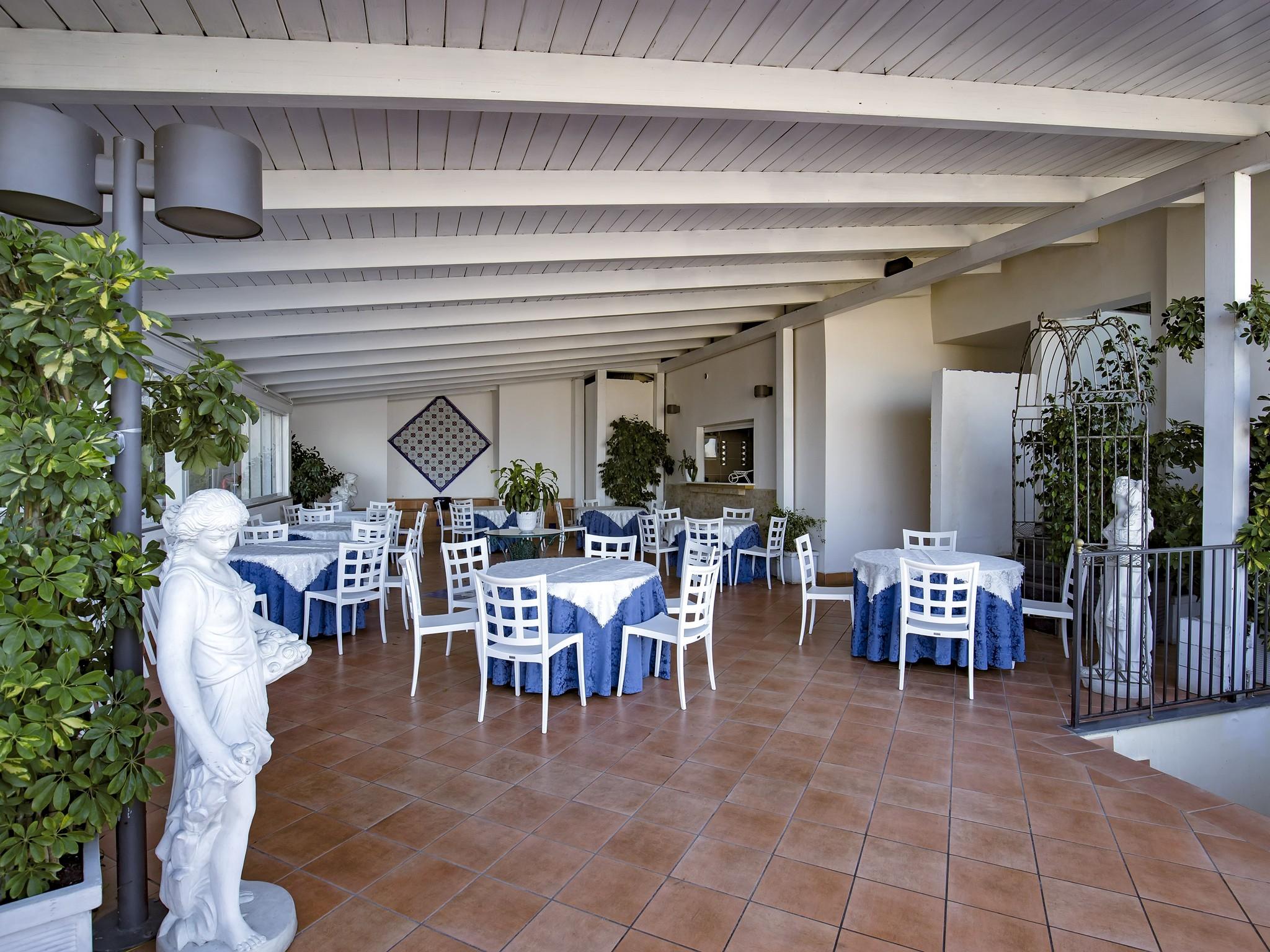 La Panoramica Hotel Castellammare di Stabia Exterior photo