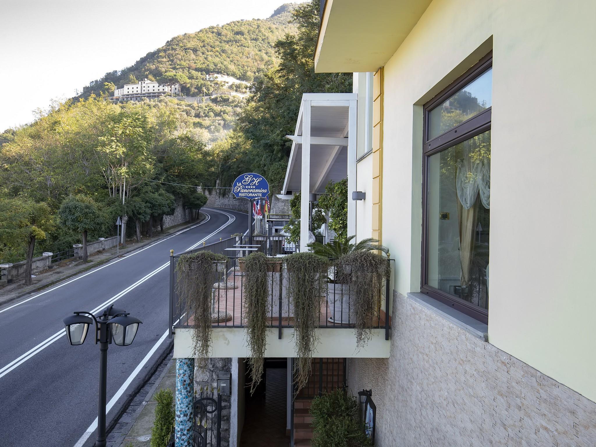 La Panoramica Hotel Castellammare di Stabia Exterior photo