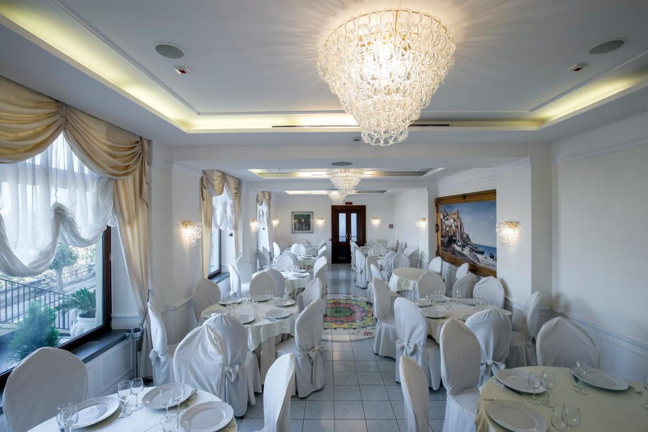 La Panoramica Hotel Castellammare di Stabia Exterior photo